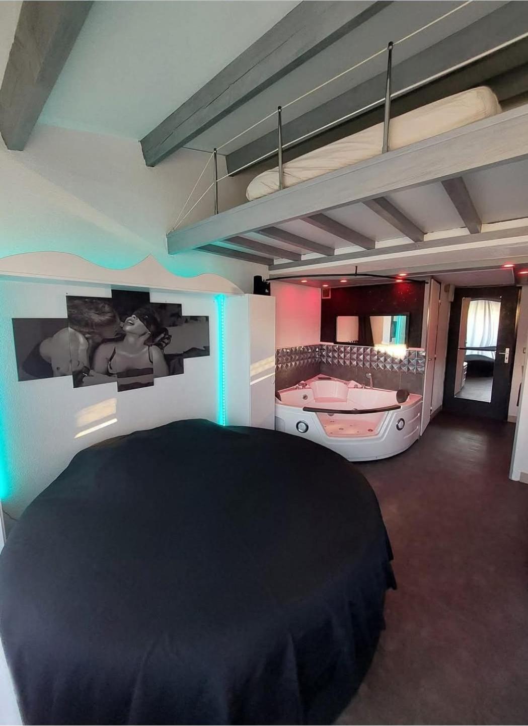 Port Soleil Apartment